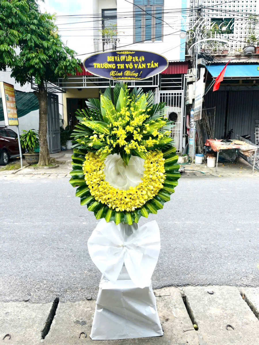 Hoa Chia Buồn Màu Vàng